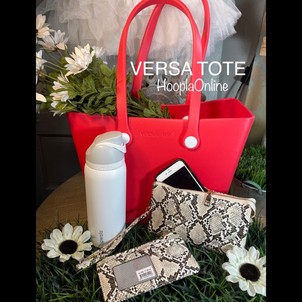 Assorted Colors- S/M Versa Tote is perfect for Gameday!